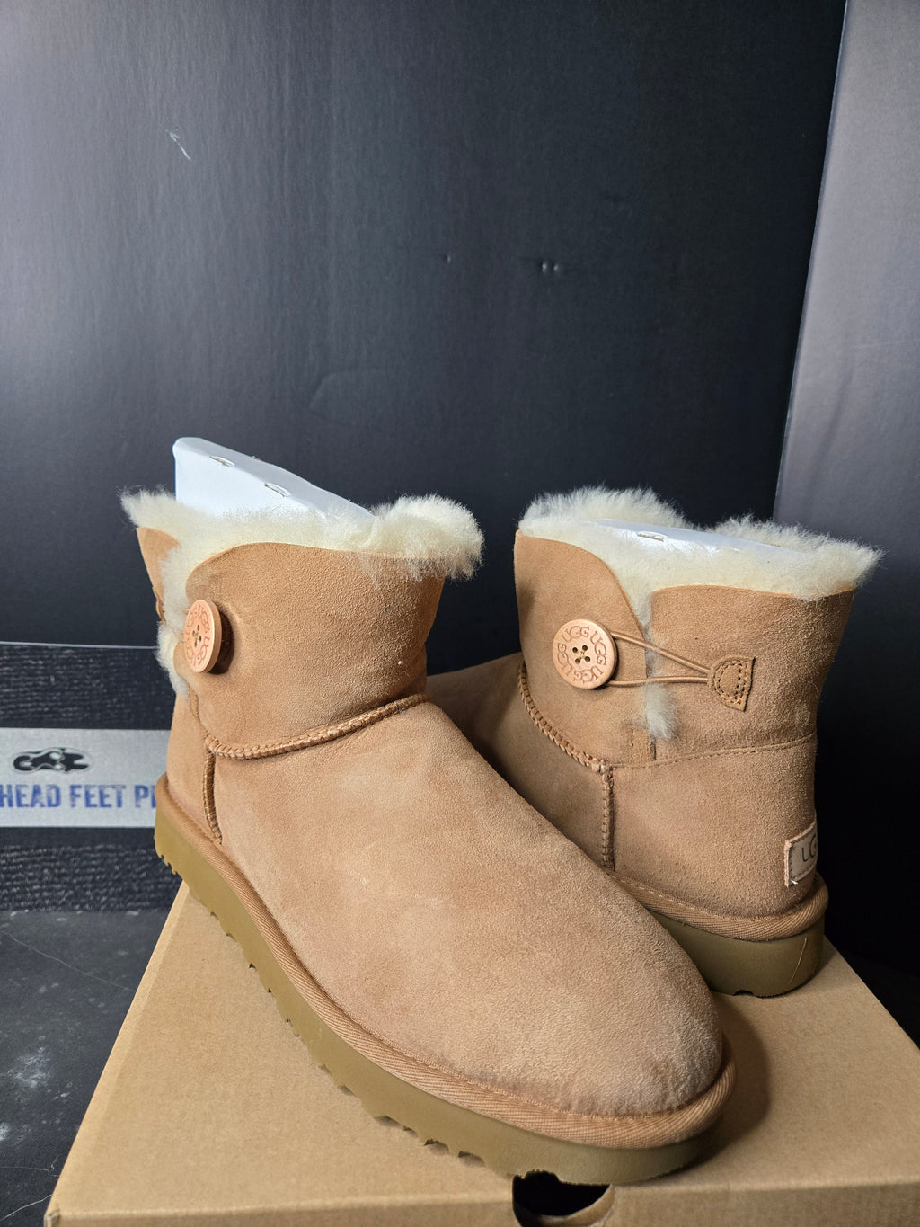 UGG 1016422 Mini Bailey Button II Ladies Boots