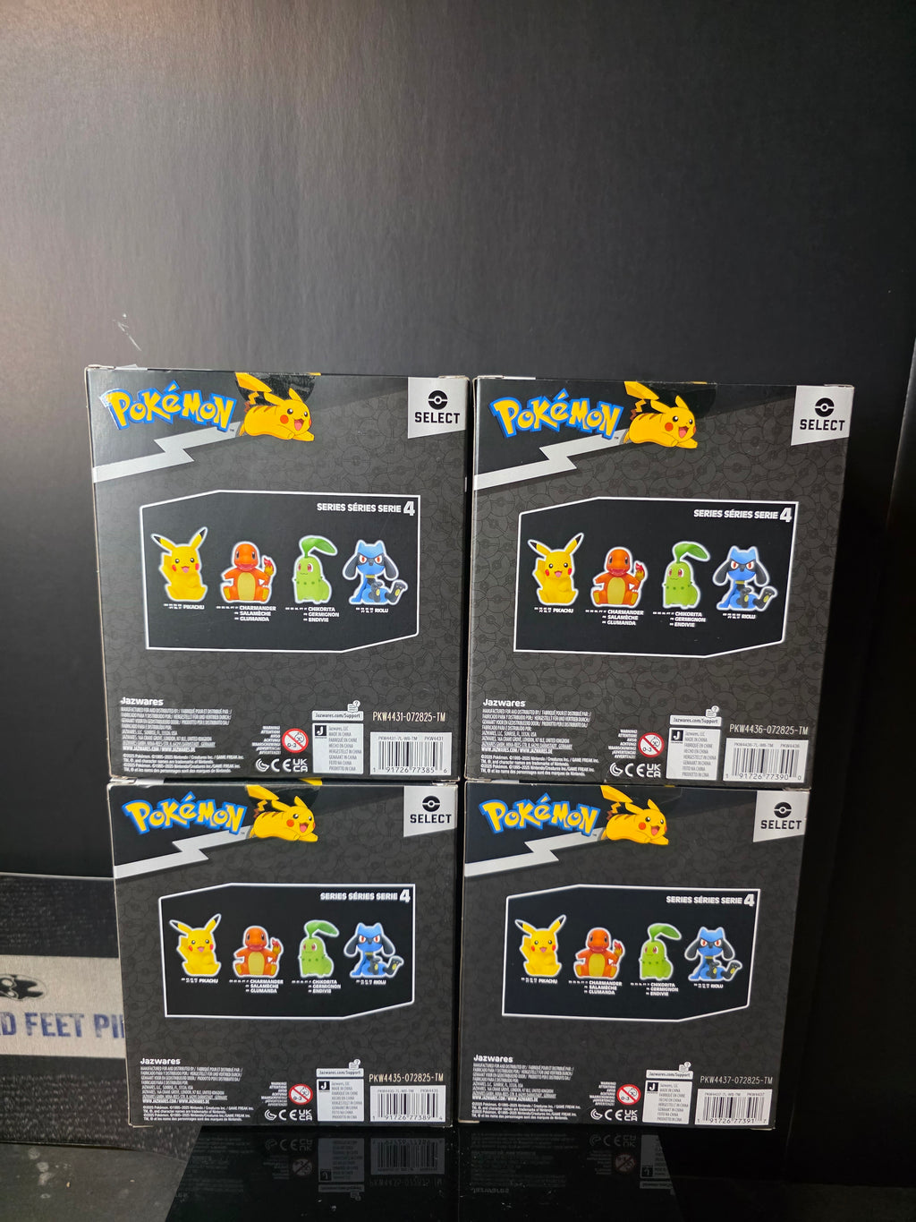 Pokémon Select Series 4 Set Pikachu Charmander Riolu Chikorita Vinyl Figures New